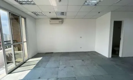 Sala comercial para alugar na Avenida Francisco Matarazzo, --, Água Branca, São Paulo