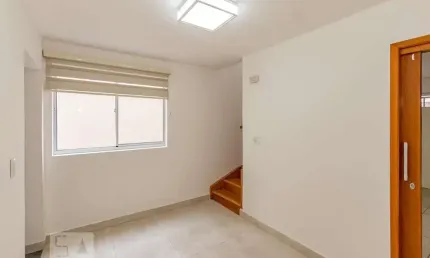 Casa à Venda - Chácara Santo Antonio, 2 Quartos,  90 m2