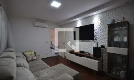 Casa com 3 quartos à venda na Rua Romão Freire, --, Vila Constança, São Paulo