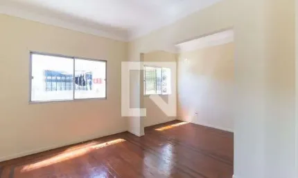 Casa com 3 quartos à venda na Rua Teodureto Souto, --, Cambuci, São Paulo