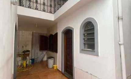 Sobrado para locação na Chacara Santo Antonio (zona leste), 140m², 4 dormitórios (2 suítes) e 6 vagas