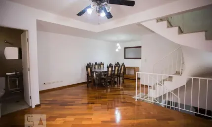 Casa em condomínio fechado com 3 quartos à venda na Rua João Turriano, --, Jabaquara, São Paulo