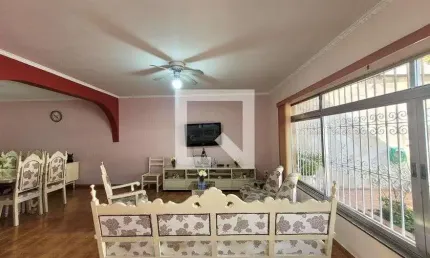 Casa com 4 quartos à venda na Rua Aragaí, --, Vila Liviero, São Paulo