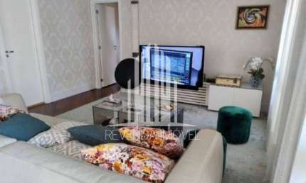 Venha morar no apartamento dos seus sonhos!   Localizado em um dos bairros mais charmosos da cidade, este incrível apartamento de 3 quartos, 3 suítes,