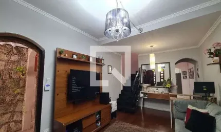 Casa à Venda - Vila Santa Clara, 3 Quartos,  250 m2