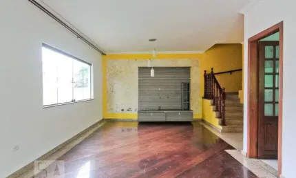 Casa com 3 quartos à venda na Rua José de Albuquerque Medeiros, --, Água Fria, São Paulo