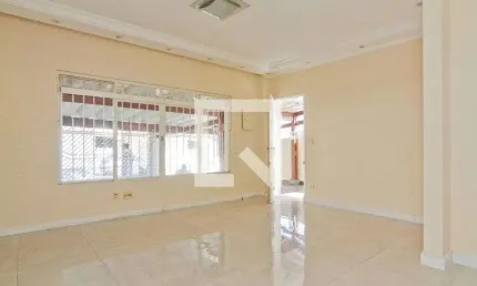 Casa à Venda - Parque São Domingos, 3 Quartos,  209 m2