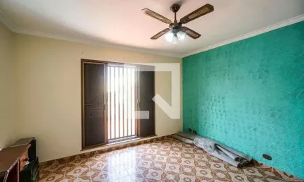 Casa com 2 quartos à venda na Rua dos Povoadores, --, Vila Carrão, São Paulo