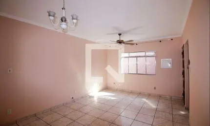 Casa com 2 quartos à venda na Rua Paulo Massaroto, --, Sapopemba, São Paulo