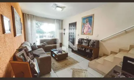 Casa com 5 quartos à venda na Rua Piatá, --, Água Fria, São Paulo