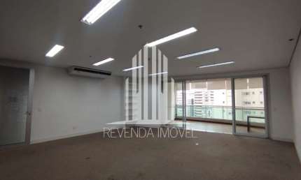 Sala Comercial de Alto Padrão para Locação em Cerqueira César, São Paulo-SP: 1 Sala, 2 Banheiros, 5 Vagas, 167m².
