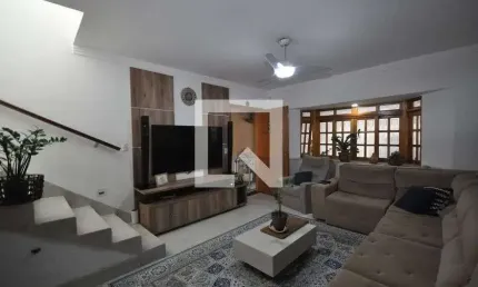 Casa com 3 quartos à venda na Rua Embaixador Mário Guimarães, --, Vila Constança, São Paulo