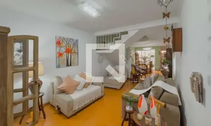 Casa com 3 quartos à venda na Rua Ingles de Sousa, --, Cambuci, São Paulo