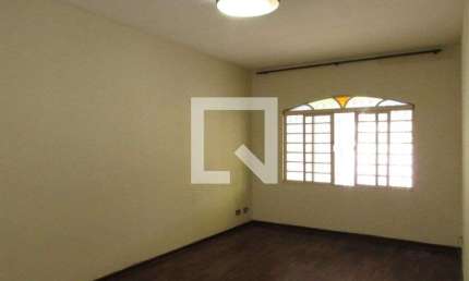 Casa com 3 quartos à venda na Rua Jamile Abrahao Kalil, --, Butantã, São Paulo