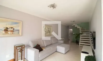 Casa com 3 quartos à venda na Rua Aragão, --, Vila Mazzei, São Paulo