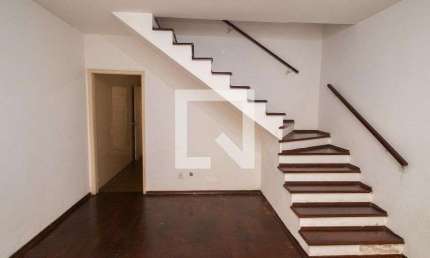 Casa com 2 quartos à venda na Rua Quinze de Novembro, --, Vila Lusitânia, São Bernardo do Campo