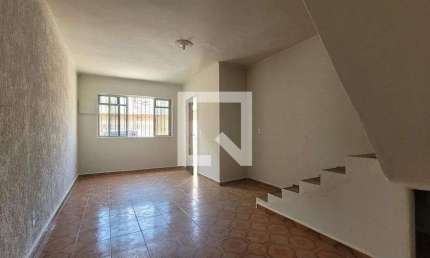 Casa à Venda - Parque Bandeirante, 2 Quartos,  161 m2