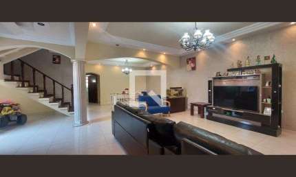 Casa à Venda - Parque Bandeirante, 4 Quartos,  298 m2