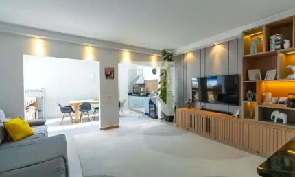 Casa com 3 quartos à venda na Avenida Miro Vetorazzo, --, Demarchi, São Bernardo do Campo