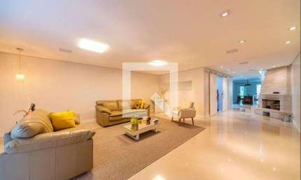 Casa com 6 quartos à venda na Rua Porto Alegre, --, Vila Assunção, Santo André