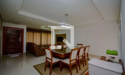Casa com 3 quartos à venda na Rua Gonçalves Dias, --, Nova Petrópolis, São Bernardo do Campo