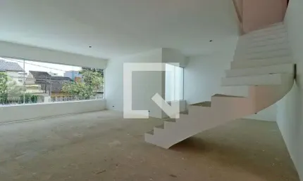 Casa com 4 quartos à venda na Rua das Goiabeiras, --, Jardim, Santo André