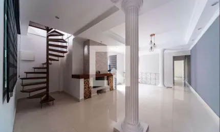 Casa à Venda - Parque Bandeirante, 3 Quartos,  250 m2