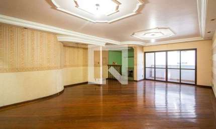 Apartamento com 3 quartos à venda na Rua Adolfo Bastos, --, Centro, Santo André
