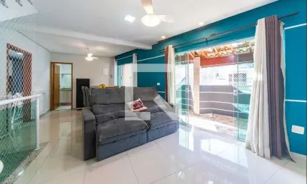 Casa à Venda - Vila Cecília Maria, 3 Quartos,  164 m2