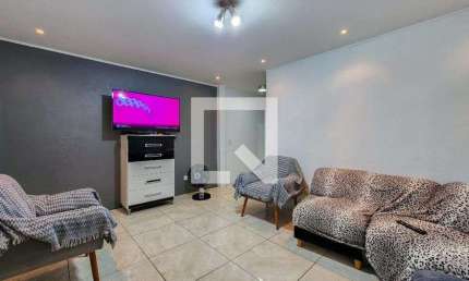 Casa à Venda - Jardim Independência, 4 Quartos,  260 m2