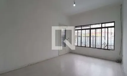 Casa com 2 quartos à venda na Rua dos Alpes, --, Parque Jaçatuba, Santo André