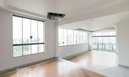 Apartamento com 3 quartos à venda na Rua das Goiabeiras, --, Jardim, Santo André