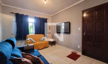 Casa com 5 quartos à venda na Rua Trento, --, Utinga, Santo André