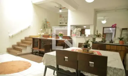 Casa com 4 quartos à venda na Rua das Papoulas, --, Demarchi, São Bernardo do Campo
