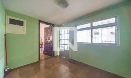 Casa à Venda - Vila Alto de Santo André, 2 Quartos,  204 m2