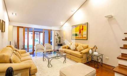 Casa com 4 quartos à venda na Rua José Fernandes Marques, --, Dos Casa, São Bernardo do Campo