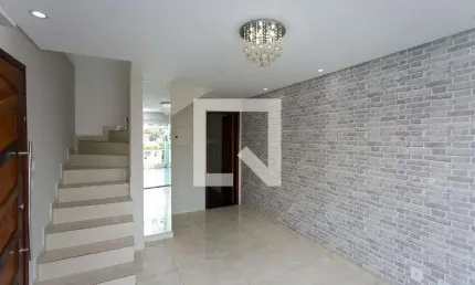 Casa à Venda - Chácara Agrindus, 2 Quartos,  120 m2