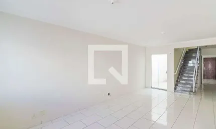 Casa à Venda - Jardim Bela Vista, 3 Quartos,  240 m2