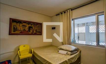 Casa à Venda - Parque Bandeirante, 2 Quartos,  112 m2