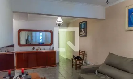 Casa com 4 quartos à venda na Rua Haiti, --, Taboão, São Bernardo do Campo