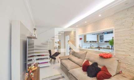 Casa à Venda - Vila Jordanópolis, 3 Quartos,  124 m2
