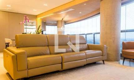 Apartamento à Venda - Alphaville, 3 Quartos,  180 m2