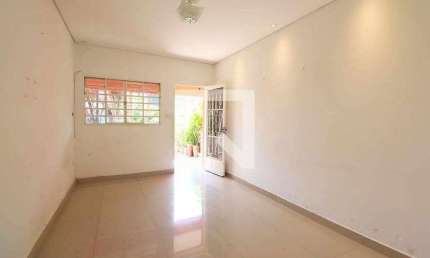 Casa à Venda - Vila Alto de Santo André, 2 Quartos,  180 m2