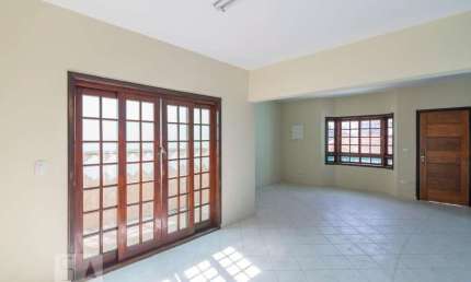 Casa à Venda - Jardim das Maravilhas, 4 Quartos,  220 m2