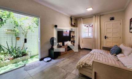 Casa com 3 quartos à venda na Rua Santos, --, Taboão, São Bernardo do Campo