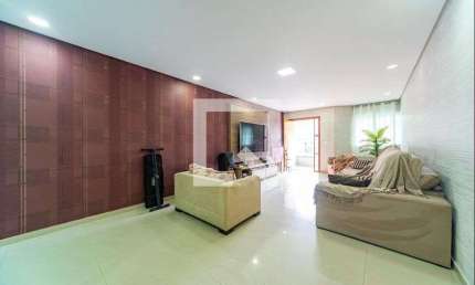Casa com 3 quartos à venda na Rua Tiradentes, --, Vila Assunção, Santo André