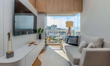 Mobiliado com suíte e lazer completo no coração de itajaí