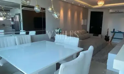Excelente oportunidade de investimento 2 dormitórios, sendo 1 suíte totalmente mobiliado