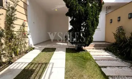 Excluxivo sobrado triplex no bairro mais sofisticado da cidade