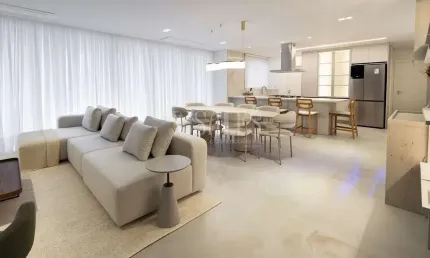 Apartamento com 3 quartos à venda na Rua Delfim Mário Pádua Peixoto, Praia Brava, Itajaí